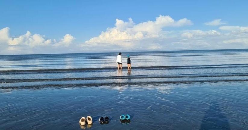 Hotel Meet The Sea Khlong Yai Esterno foto