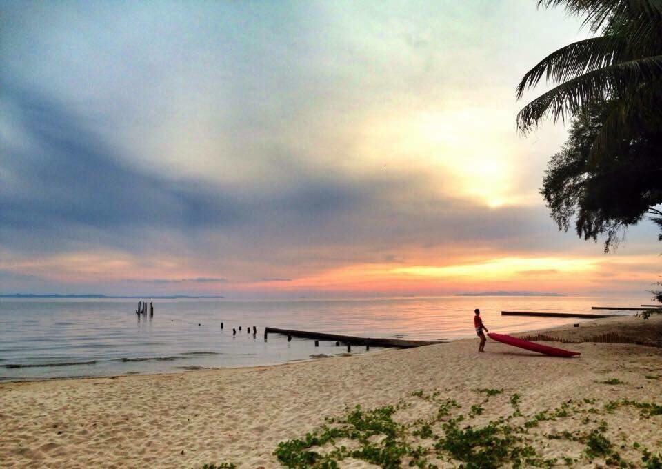 Hotel Meet The Sea Khlong Yai Esterno foto